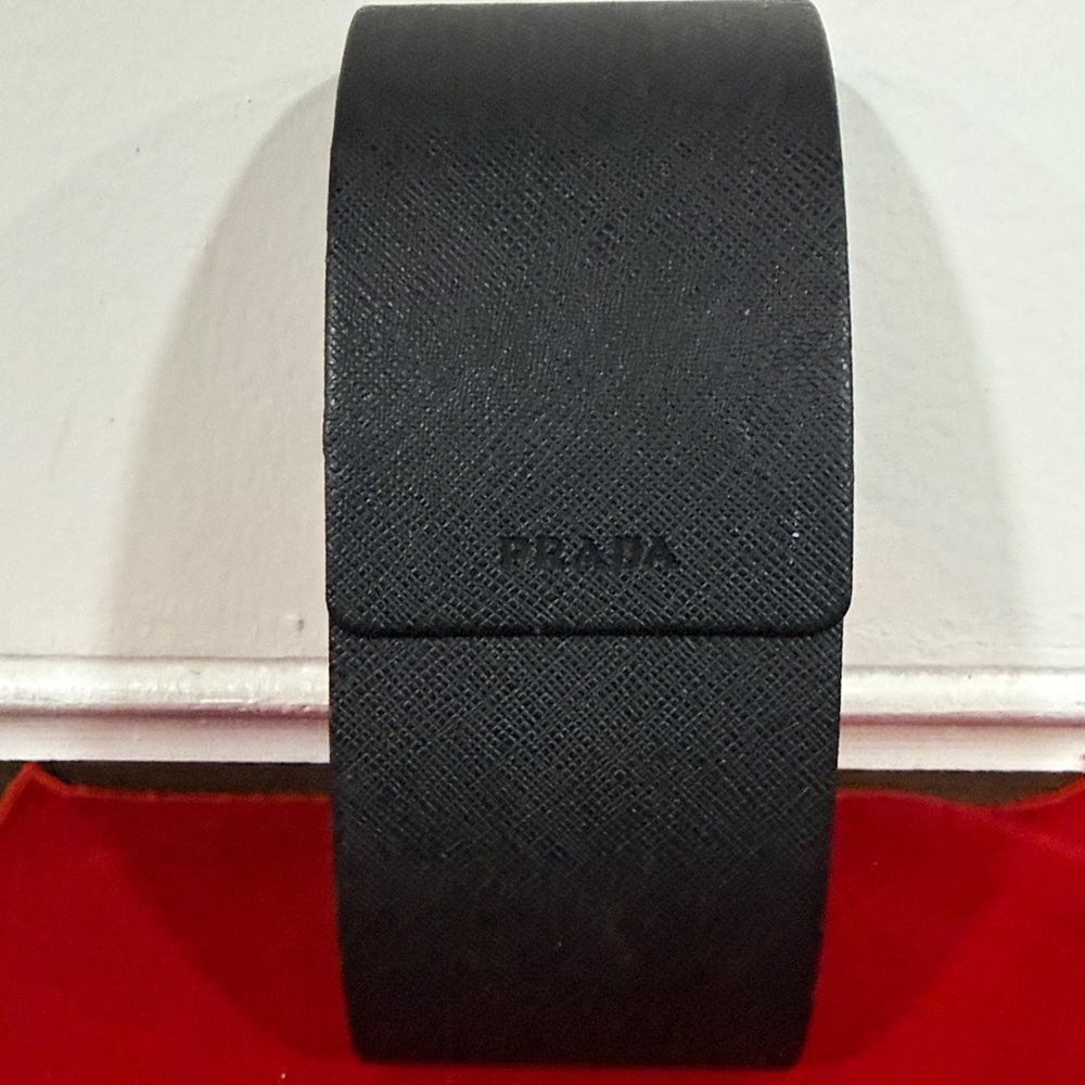 Prada Glasses Eyeglass Case Hard Magnetic Closure Black Velvet Lined